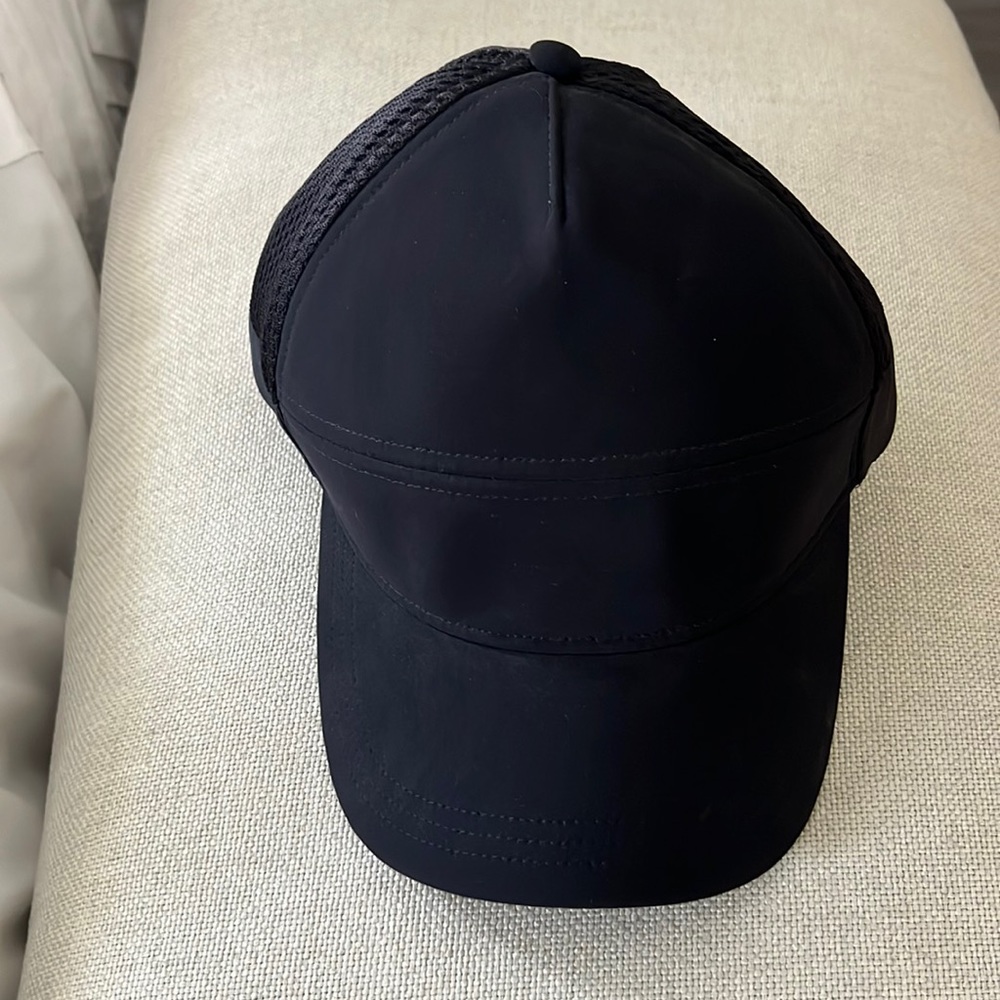 Lululemon new with tags baseball cap